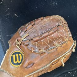 Wilson A2000