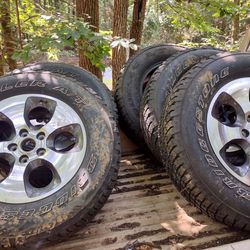 Jeep Wrangler Wheels And Tires Like New 