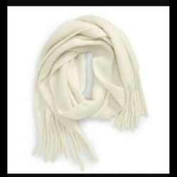 BP Nordstrom Speckled Knit Muffler Scarf Fringed Ivory White Soft Cozy