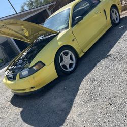 2001 Ford Mustang