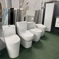 One Piece Toilet