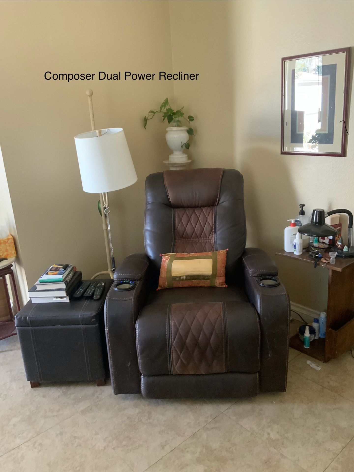 Ashley Composer dual power Recliner