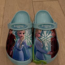 Crocs Girls' Classic Clogs frozen brand new with tag