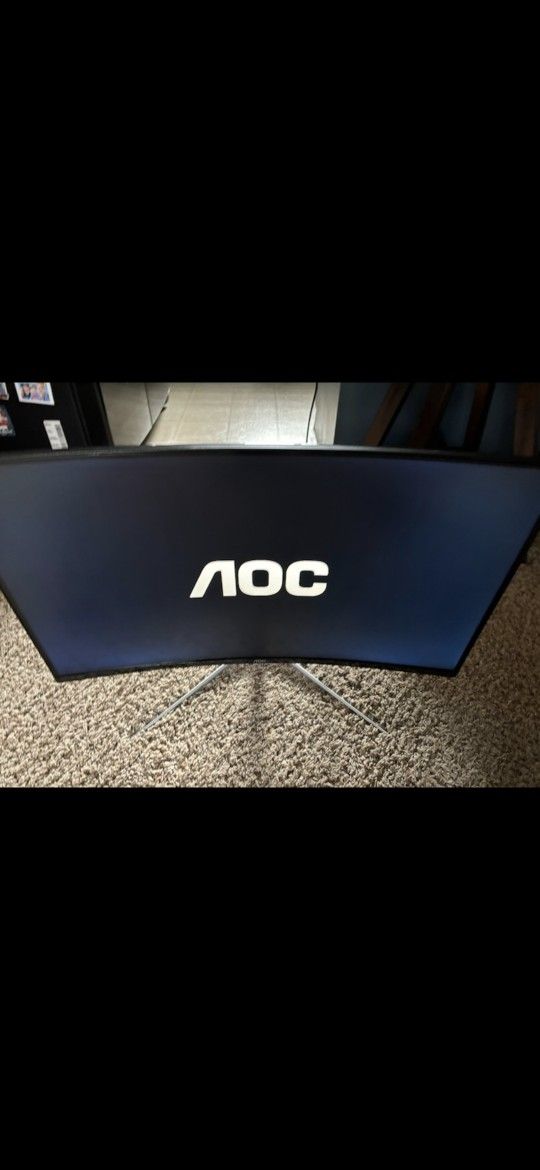 AOC C32V1Q 31.5 inch curved monitor