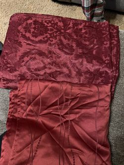 Holiday Table Clothes