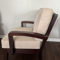 Sitting Chairs