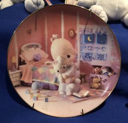 PRECIOUS MOMENTS.....PLATES