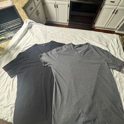 Gucci V Neck T Shirts 