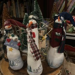 3 Weighted Cloth Material Snowman’s