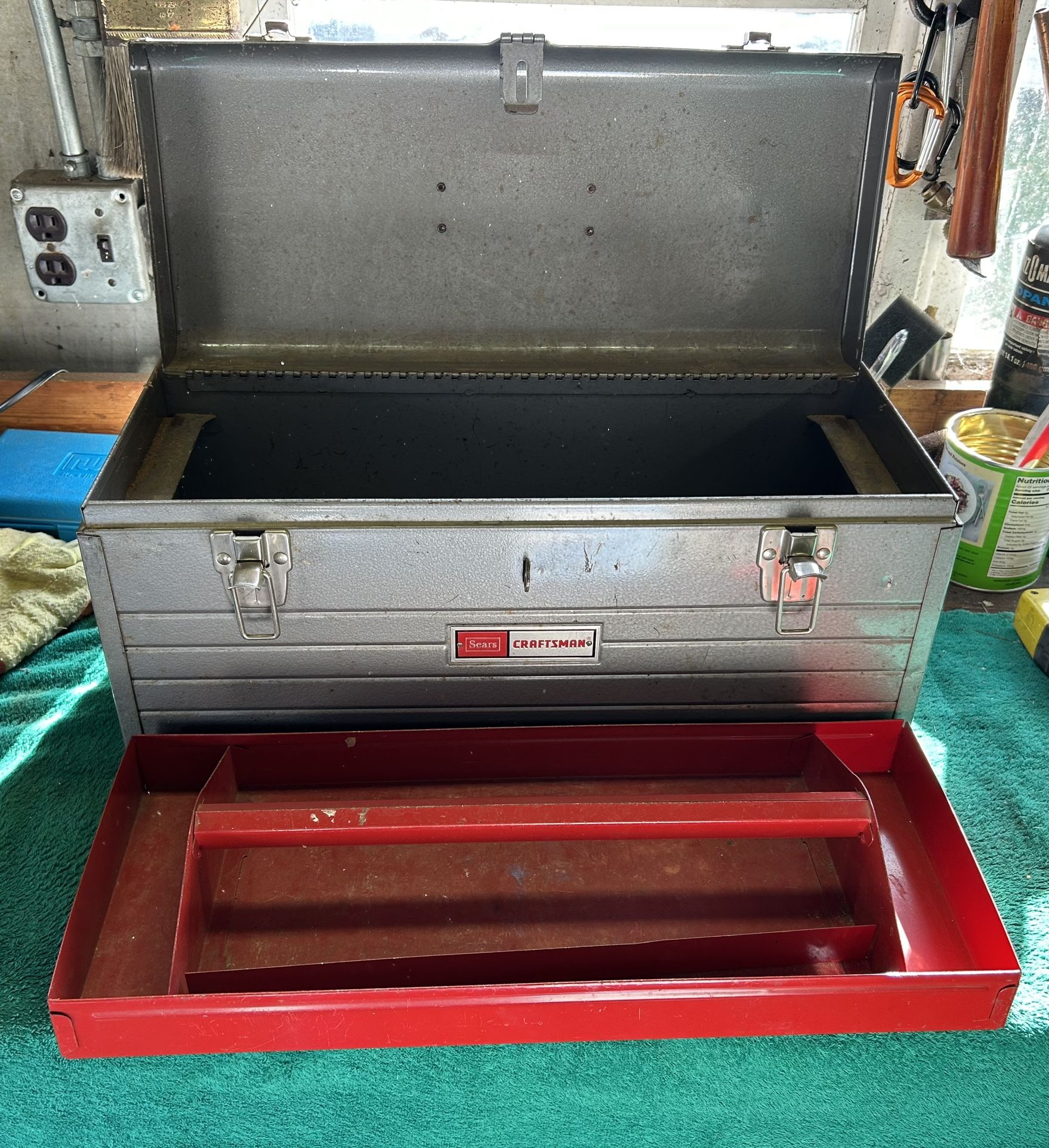 20” X 8 1/2” X 9 1/2” Craftsman Tool Chest w/metal Tray -light grey