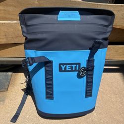 Yeti M12 Backpack Cooler 