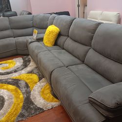 *Winter Closeout Sale!!!*---Cozy Alejandra Gray Microfiber Reclining Sectional Sofas---Only $1399!!!---Delivery/Financing Available😎