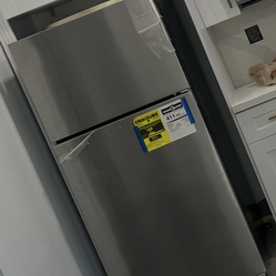 Amana stainless steel refrigerator