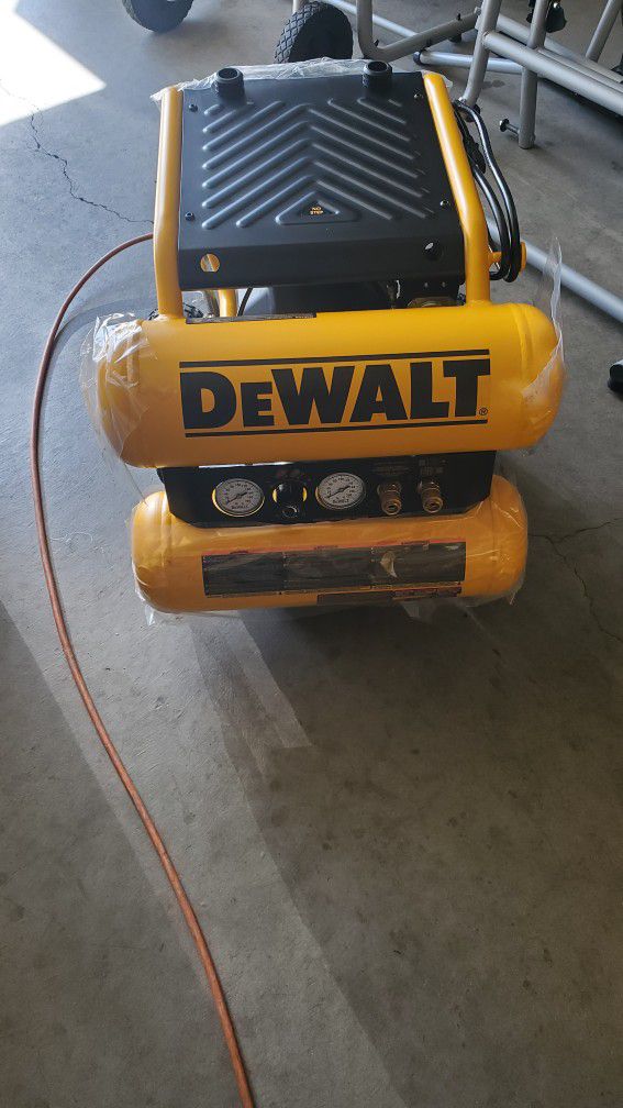 DEWALT D55154 1.1 HP Continuous 4 Gal Electric Wheeled Dolly-Style Air Compressor with Panel

