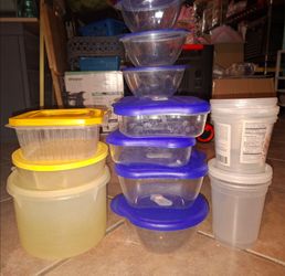 TUPPERWARE, REYNOLD'S STORAGE FOOD CONTAINERS, CUTTING MATS ETC