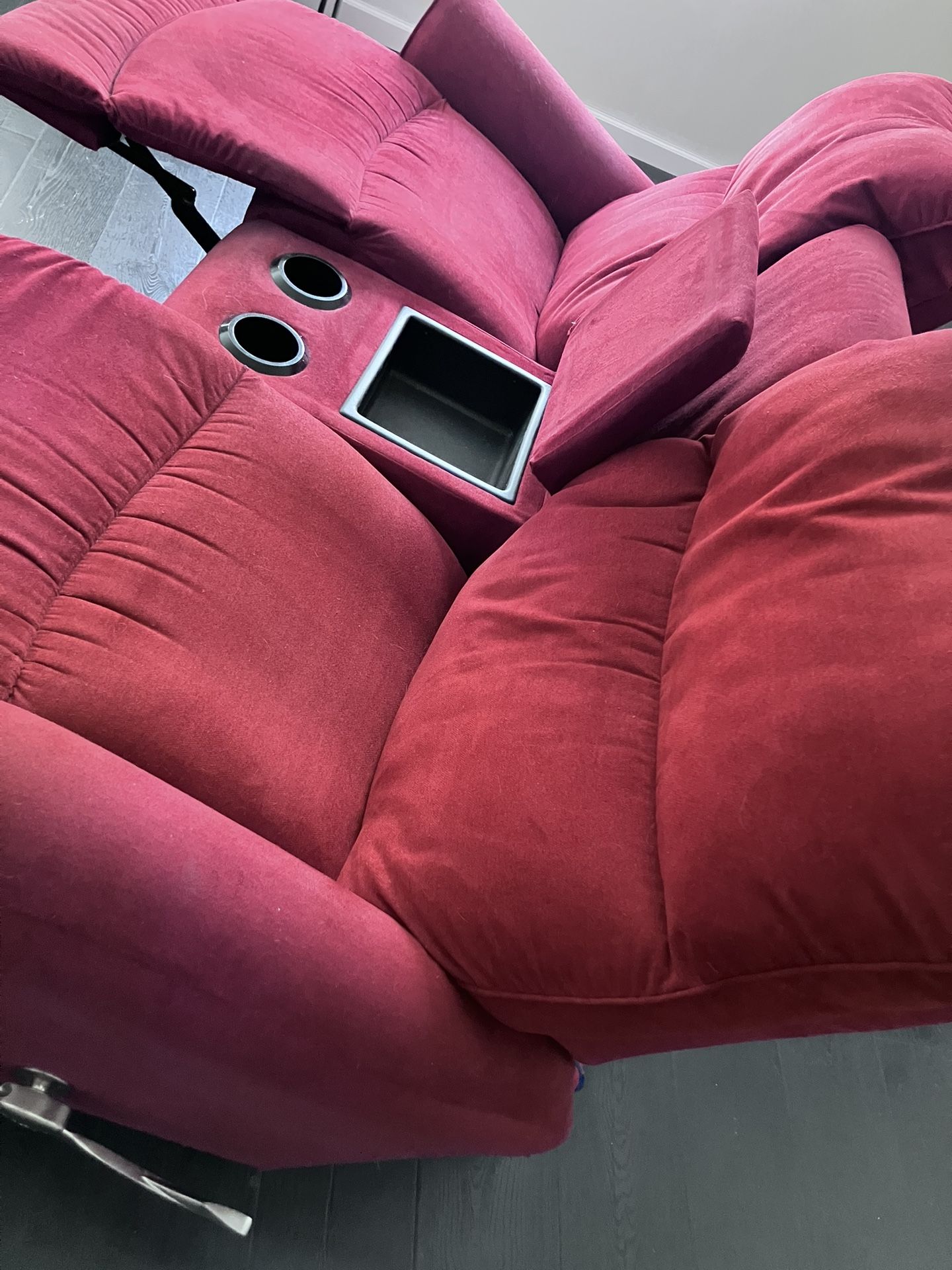Best Offer Or Donation Movie Recliner!