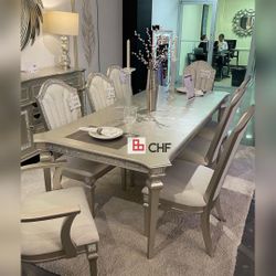 Beautiful 7 pc dining table set