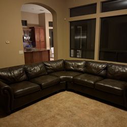 Bernhardt Leather Sectional 