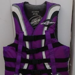 Excellent Shape O'Brien's Ladies Small Life Vest