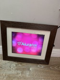 Digital Photo Frame 