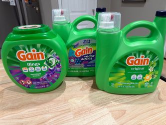 Gain detergent bundle