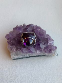 Vintage rare Amethyst Ring, size 5.5 ,Great Condition