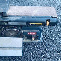 RYOBI BELT SANDER 