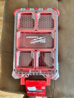 Milwaukee packout