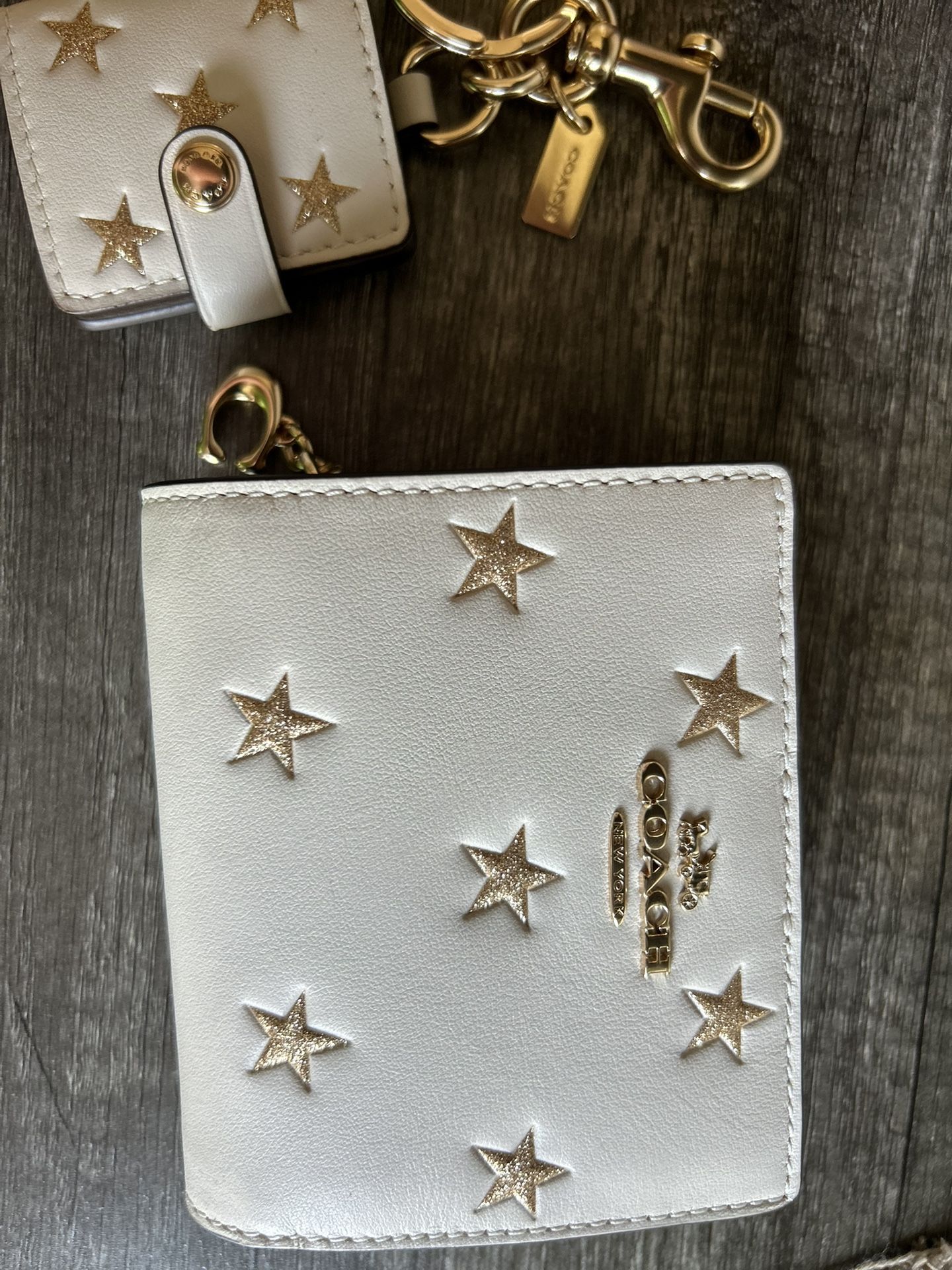 Cream Coach Wallet With Gold Star Accents And Matching Keychain