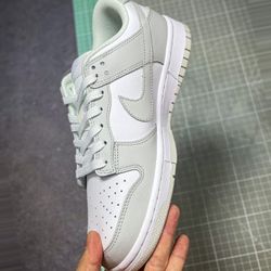 Nike Dunk Low Photon Dust 78