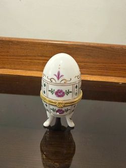 Vintage Porcelain Floral Egg Trinket Box on Legs