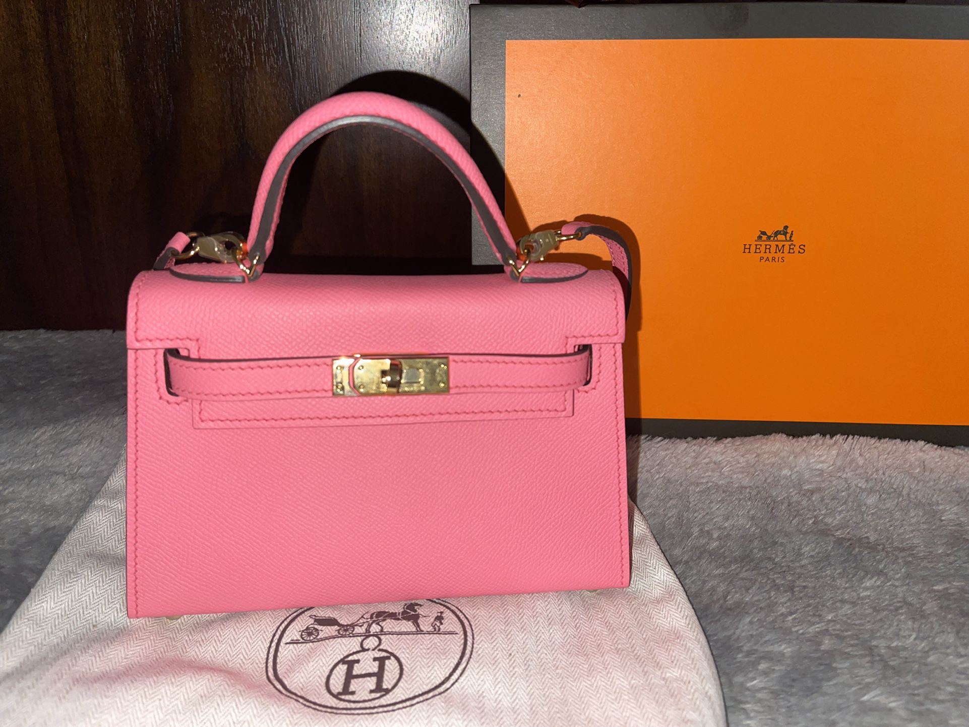 Hermes Bag 24/24 Mini for Sale in Los Angeles, CA - OfferUp