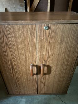 Stereo cabinet