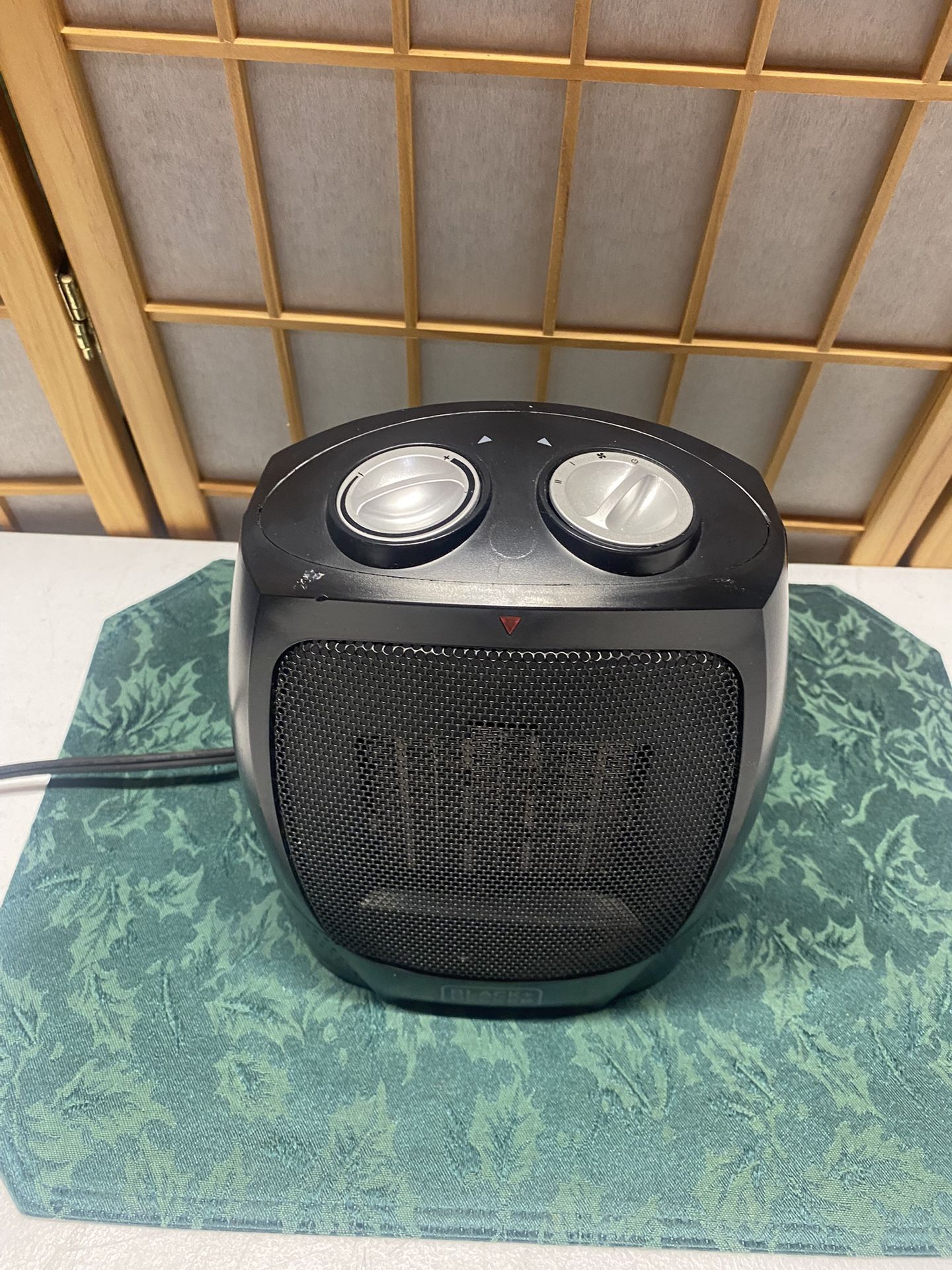 Black & Decker 9” Good Condition Portable Heater