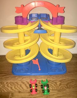 🏎🏎 Fisher price speedway with two cars