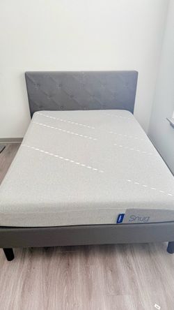 Full-size Upholster Platform Bed with Mattress