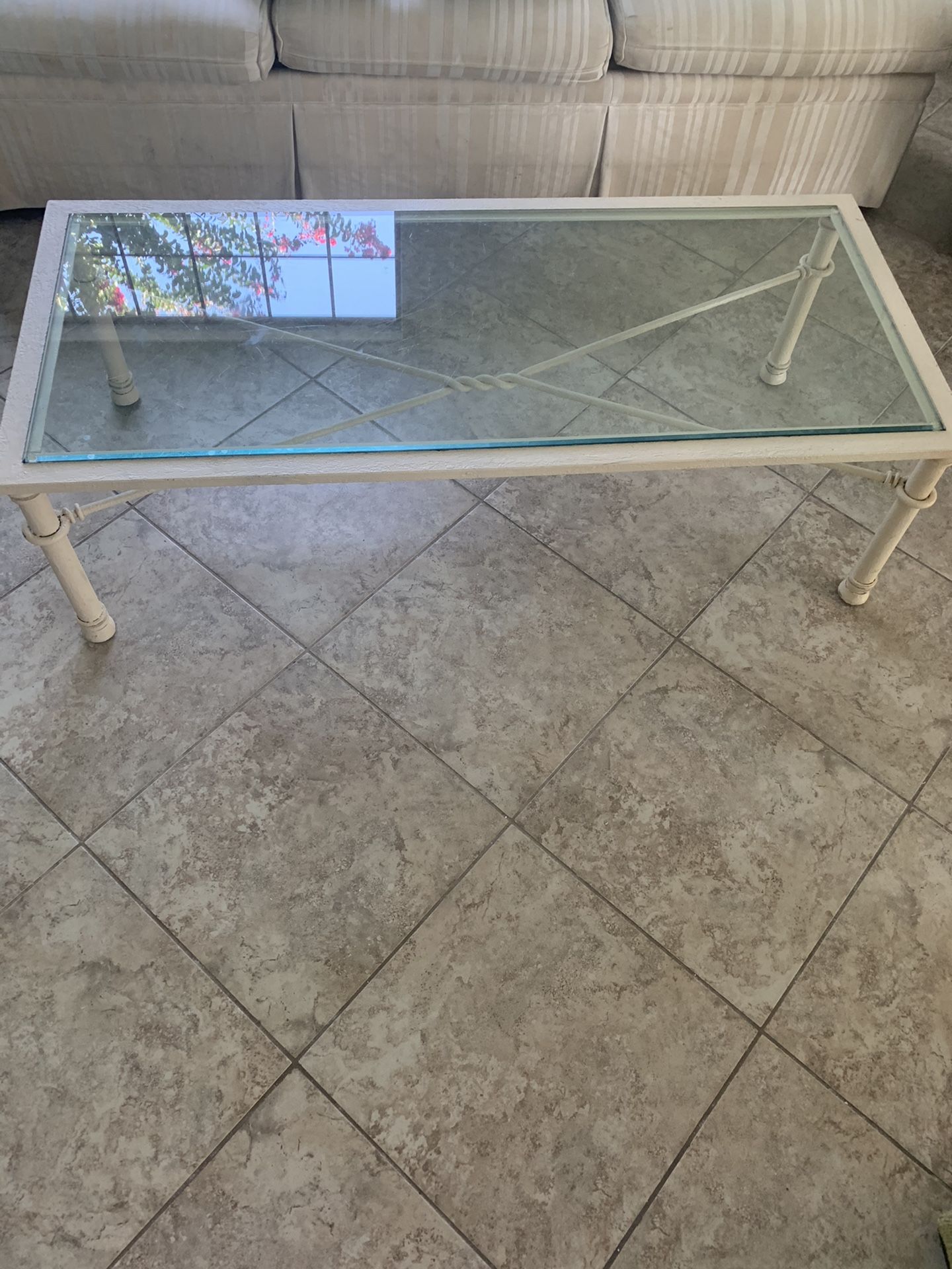 Coffee table and 2 end tables