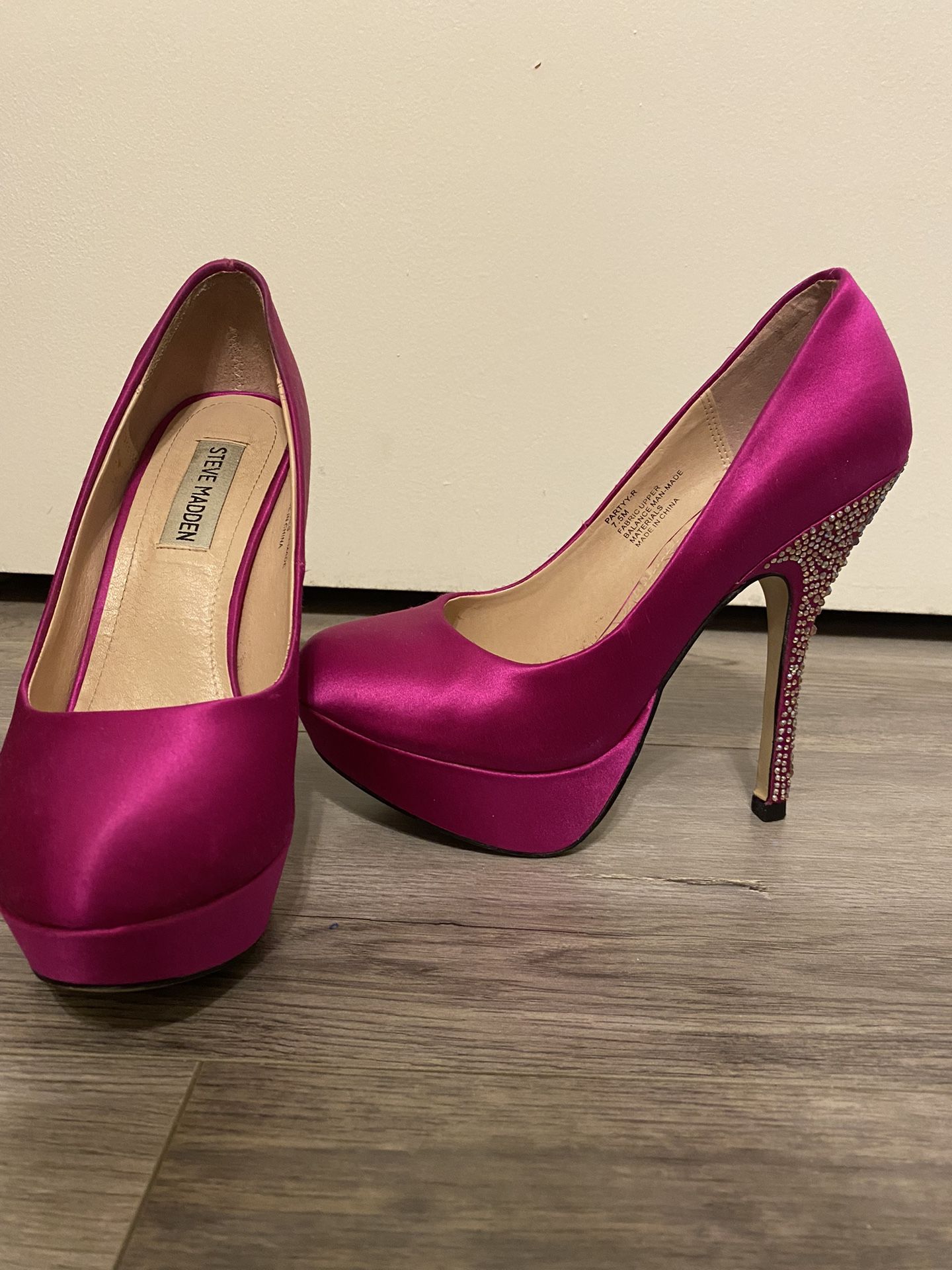 Steve Madden Pink Pumps