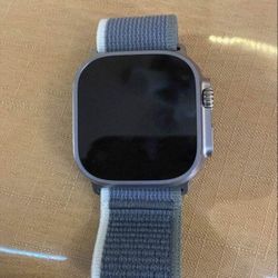 Apple Watch ultra 2 titanium