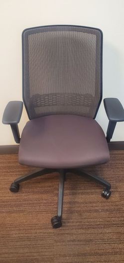 Ergonomic Mesh Back Office Chair