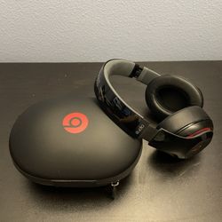 Beats Studio 2 Wireless Headphones