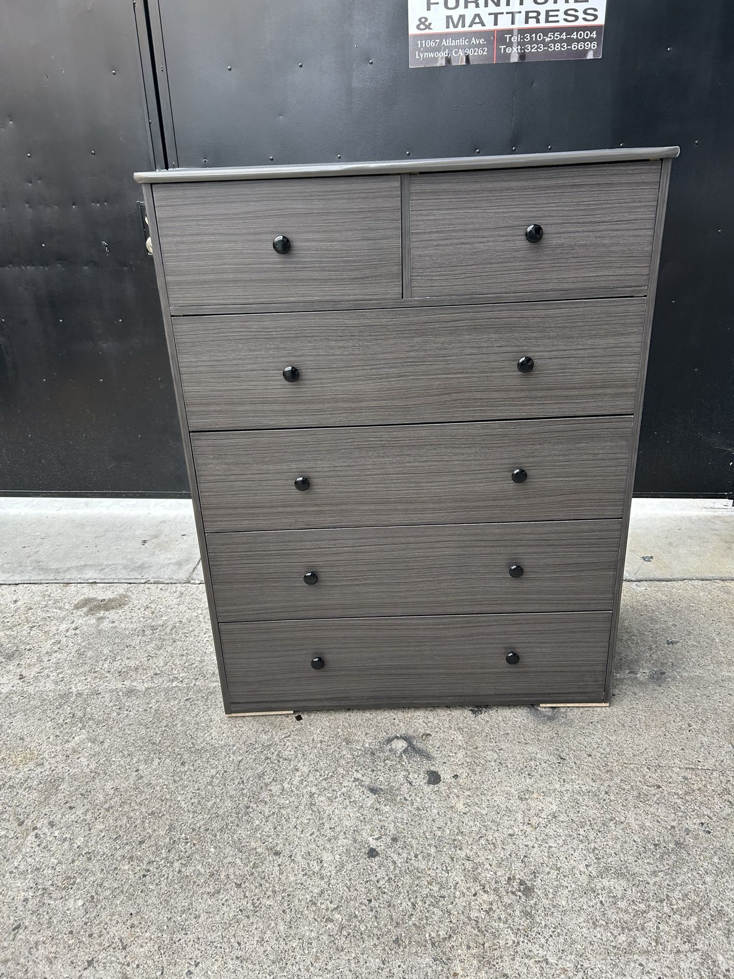 6 Drawers Jumbo Dresser Available In Different Colors 