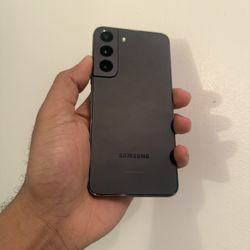 UNLOCKED SAMSUNG GALAXY S22/ SEE DESCRIPTION 