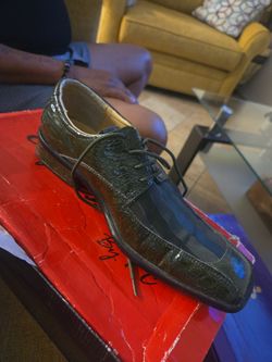 expression shoe 9