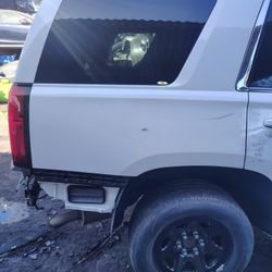 2015-2020 Chevy Tahoe 5.3L  Quarter Panel Passenger Right Side 