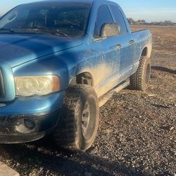 2002 Dodge RAM 1500 4.7  V8