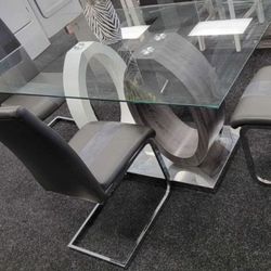 GORGEOUS DINING TABLE for sale 😍🖤😍🖤