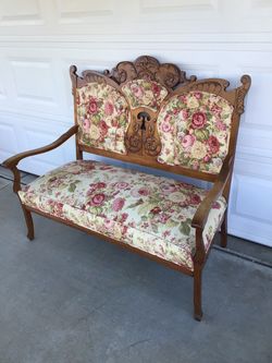 Antique Victorian Carved Wood Settee Loveseat