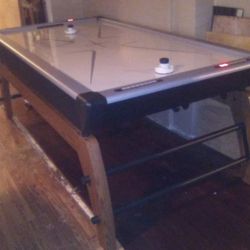 Air Hockey Table