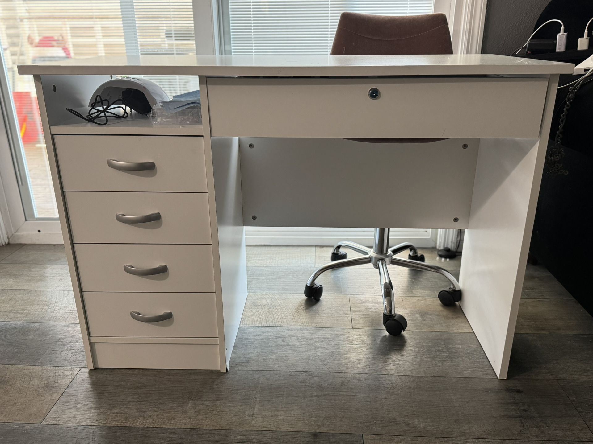 White Desk